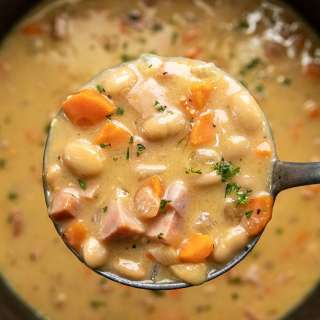Cheesy Ham and Bean Soup