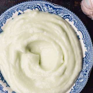 Toum Garlic Sauce Recipe