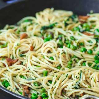 Simple Pancetta Pasta with Peas and Parmesan