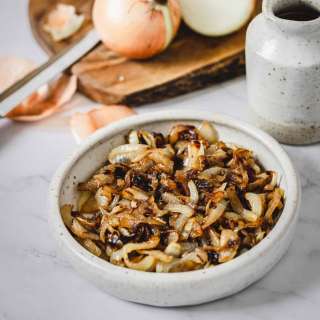 Fast Caramelized Onions Recipe