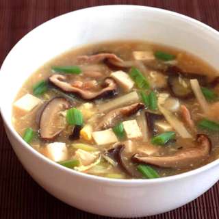 Authentic Chinese Hot and Sour Soup