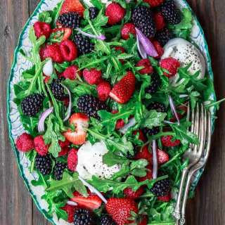 Easy Berry Salad Recipe with Arugula and Burrata