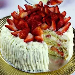 Jordgubbstårta (Fraisier Suédois)