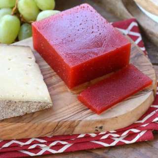 Membrillo (Sweet Quince Paste)