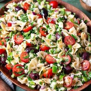 Greek Pasta Salad (No Mayo!)