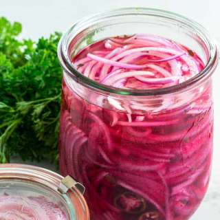 Quick Pickled Red Onions