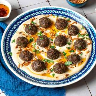 Middle Eastern Kofta Meatballs with Hummus