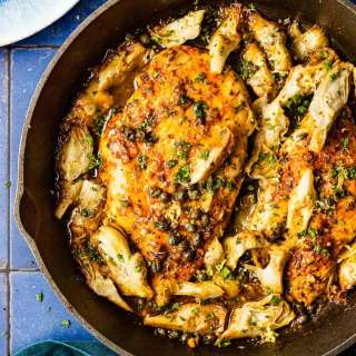 Baked Chicken Breasts in an Artichoke and White Wine Sauce