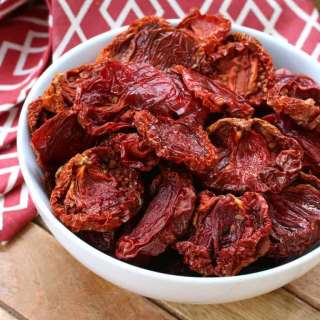 How to Make Sun Dried Tomatoes (in the Sun, Oven or Dehydrator)