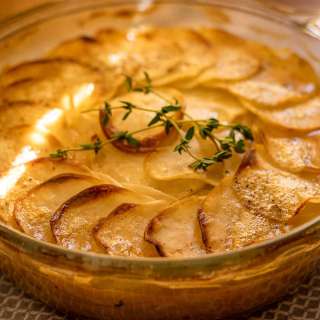 Boulangere Potatoes