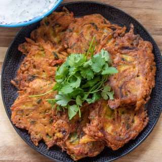 Crispy Onion Bhaji (Pakora) Recipe