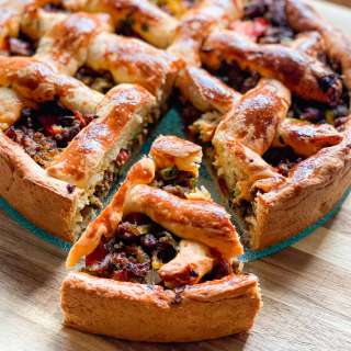Mince Beef and Onion Pie