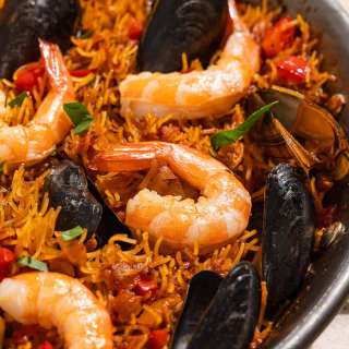 Catalan Fideuà (Spanish Seafood Pasta)