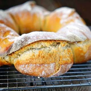Sourdough Couronne Bread