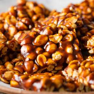 Spicy Peanut Brittle