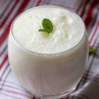 Ayran (Turkish Yogurt Drink)