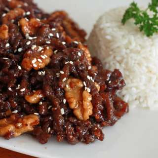Chinese Honey Glazed Beef and Walnuts