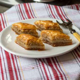 Authentic Middle Eastern Walnut Baklawa