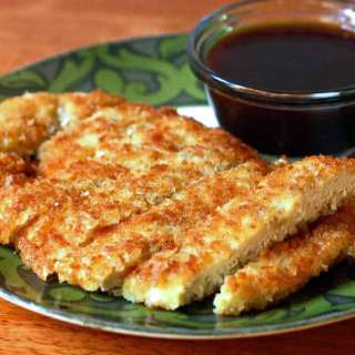 Panko Chicken With Apricot Dipping Sauce