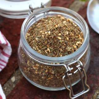 Za'atar (Middle Eastern Spice Blend)