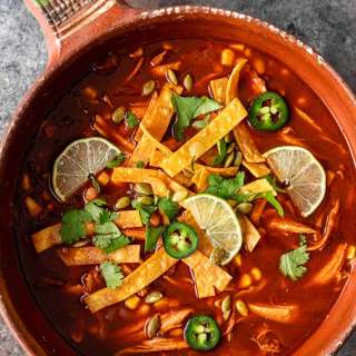 Sopa de Tortilla (Tortilla Soup)
