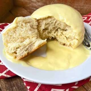 Dampfnudel (German Steamed Dumplings)
