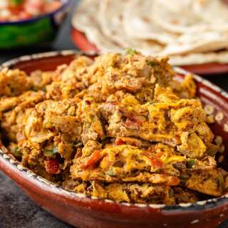 Machaca con Huevos