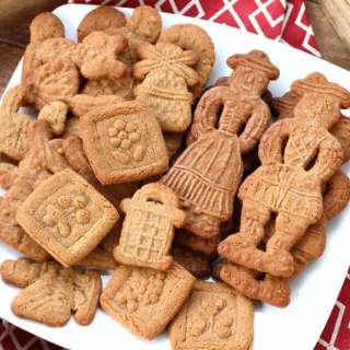 Traditional Speculoos Cookies