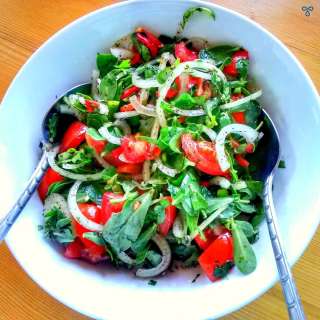 Turkish Purslane & Tomato Salad