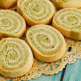 Kaju Pista (Cashew Pistachio) Rolls