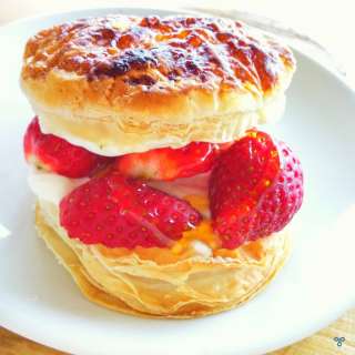 Puff Pastry Strawberry Tart
