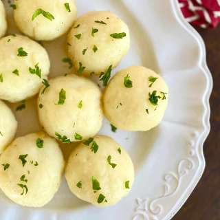 Kartoffelklöße (German Potato Dumplings)