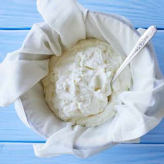 How to Make Ricotta Cheese
