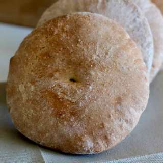 Stottie Cake (Stotty)