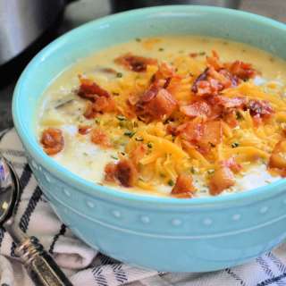 Instant Pot Loaded Baked Potato Soup