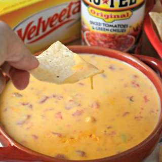 Velveeta Cheese Dip
