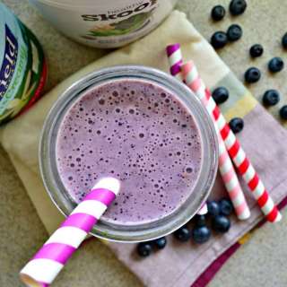 Banana Blueberry Protein Smoothie
