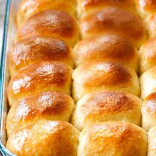 Hawaiian Sweet Rolls