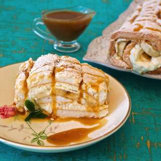 Meringue Roulade with Bananas & Butterscotch