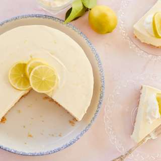 No-Bake Lemon Cheesecake