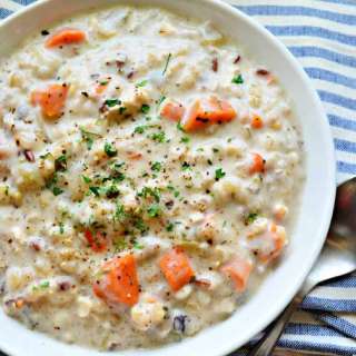 Slow Cooker Chicken and Wild Rice Soup