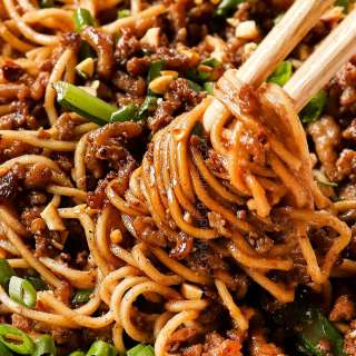 Dan Dan Noodles (Dan Dan Mian)