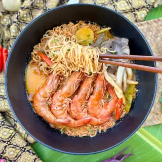 Tom Yum Mama Noodles Shrimp Recipe