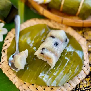 Khao Tom Mud Recipe (Banana Sticky Rice Dessert)