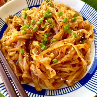 Chili Garlic Noodles Recipe