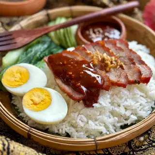 Khao Moo Dang Recipe (Thai Red Pork)