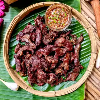 Thai Beef Jerky Recipe (Neua Dad Deaw)