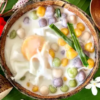 Bua Loy Dessert Recipe (Rice Balls in Coconut Milk)