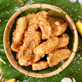 Thai Fried Bananas Recipe (Authentic Kluay Kaek)