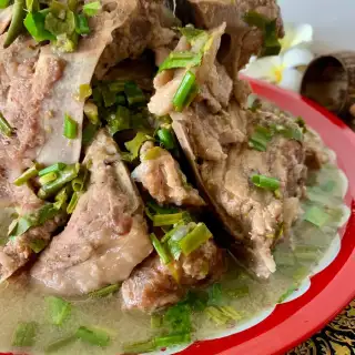 Leng Saeb Recipe (Spicy Thai Pork Bone Soup)